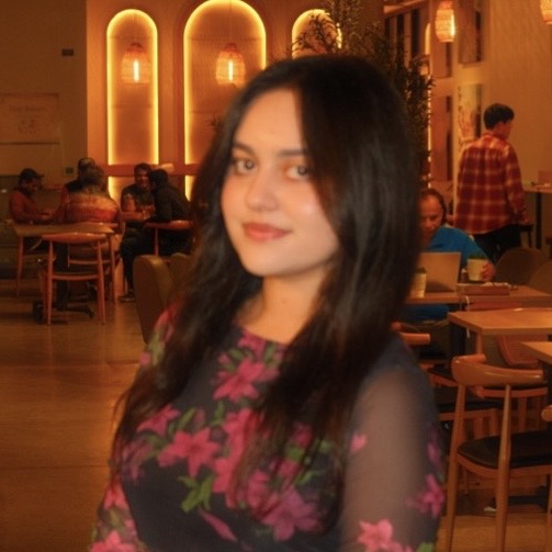 Portrait photo of Anum Imran