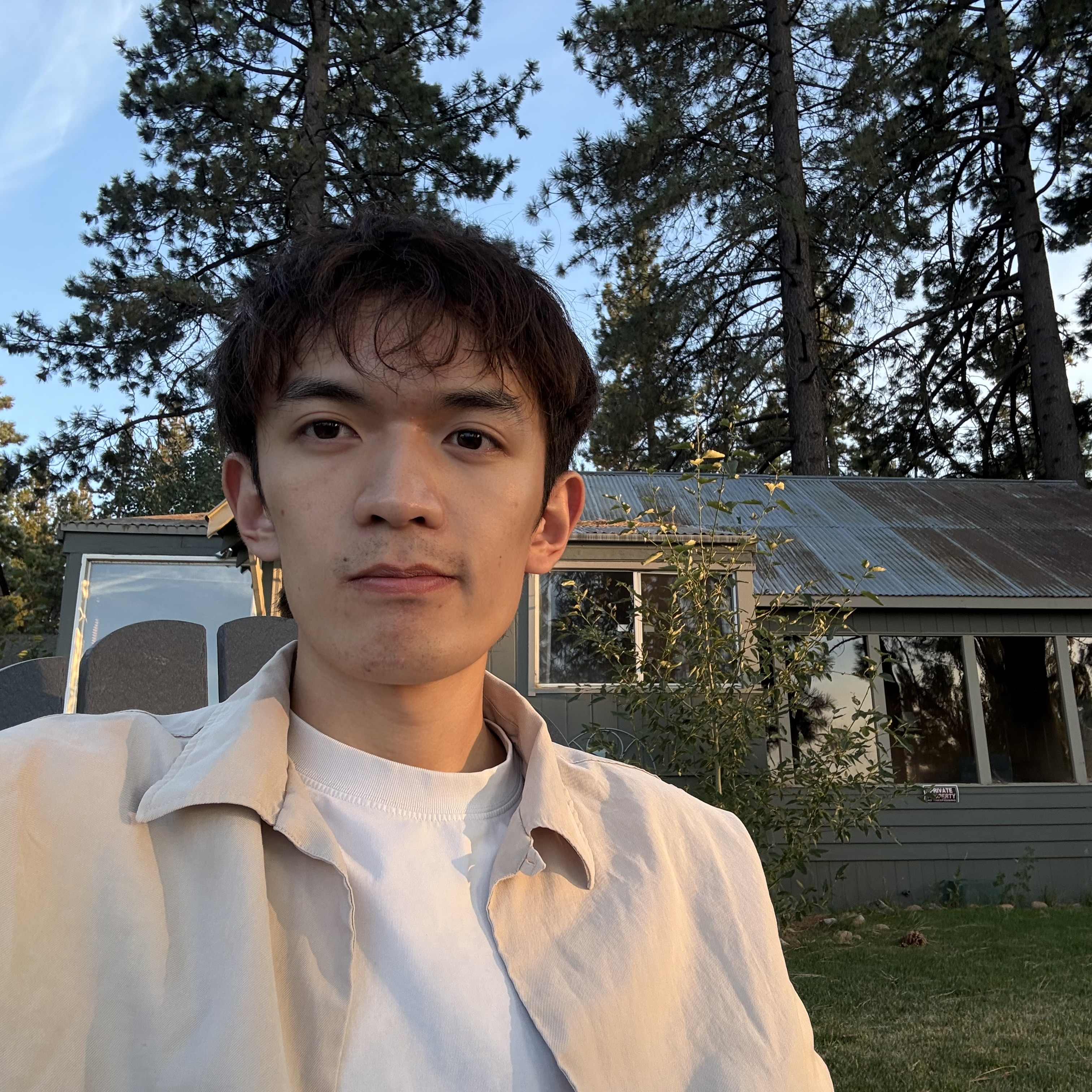 Photo of Jun Huang
