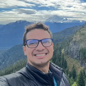 Headshot of Tiernan Kennedy