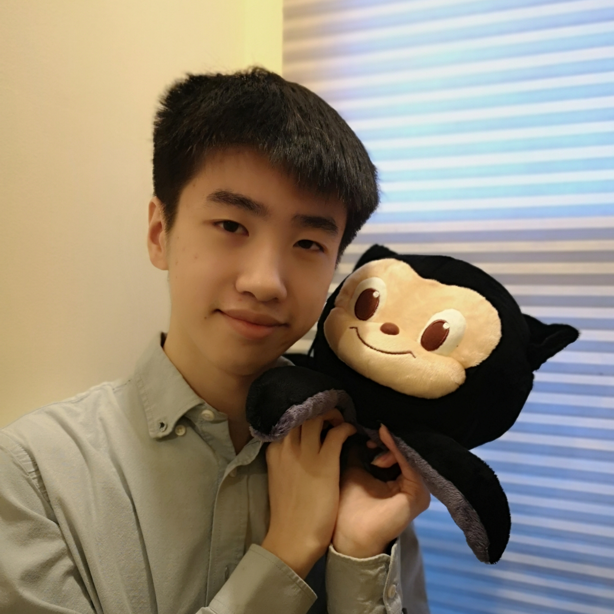 profile picture of Apollo Zhu