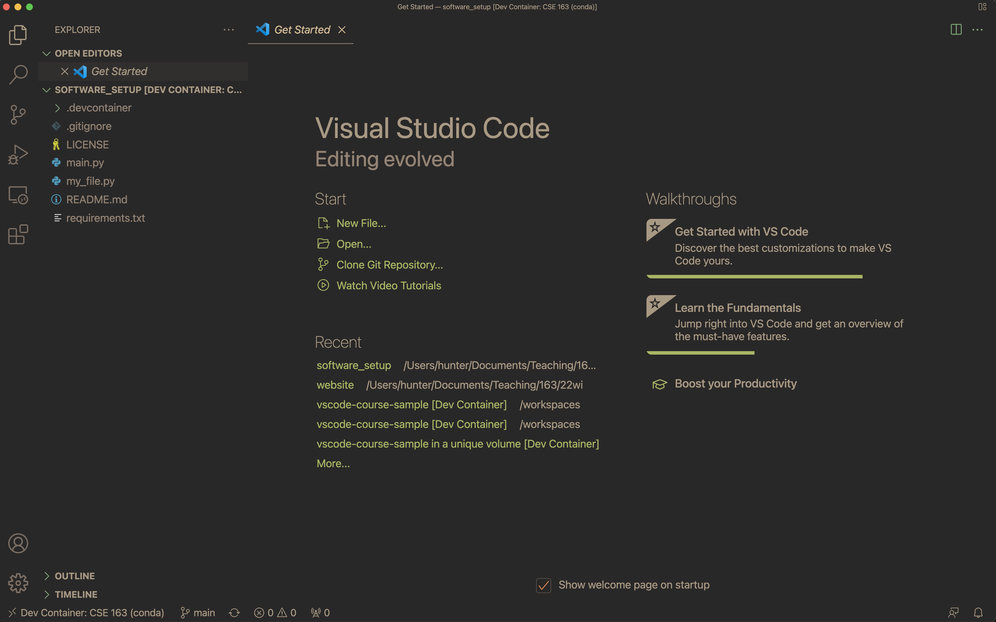 Launch screen of Docker app