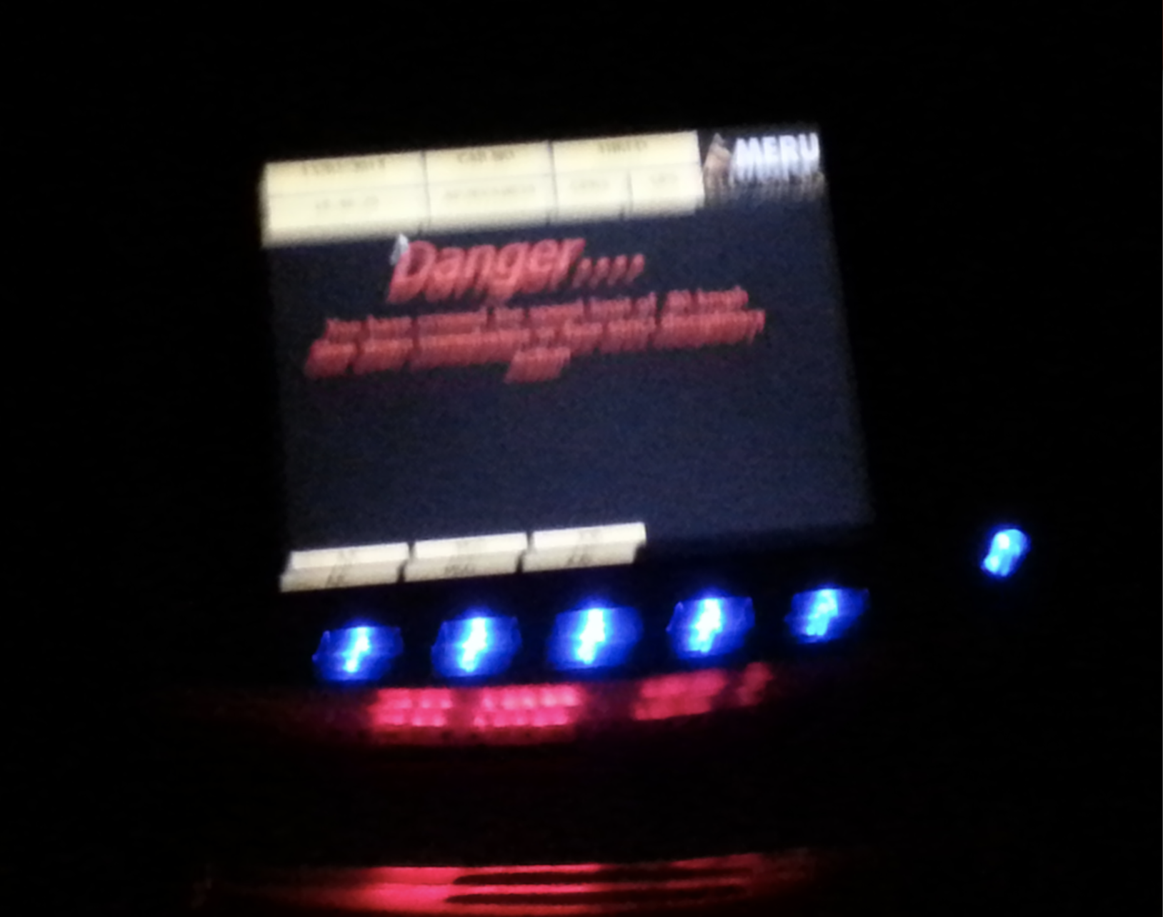 :img out of focus sign due to speeding, 50%, width