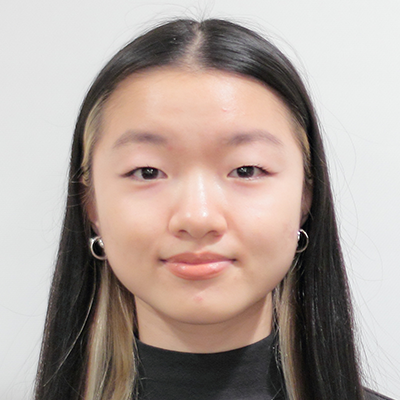 Headshot of Grace Zhou