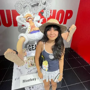 Headshot of Ellie Lin