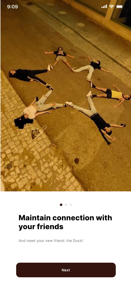 Home screen with list of friend sand a do not disturb logo toggled on.