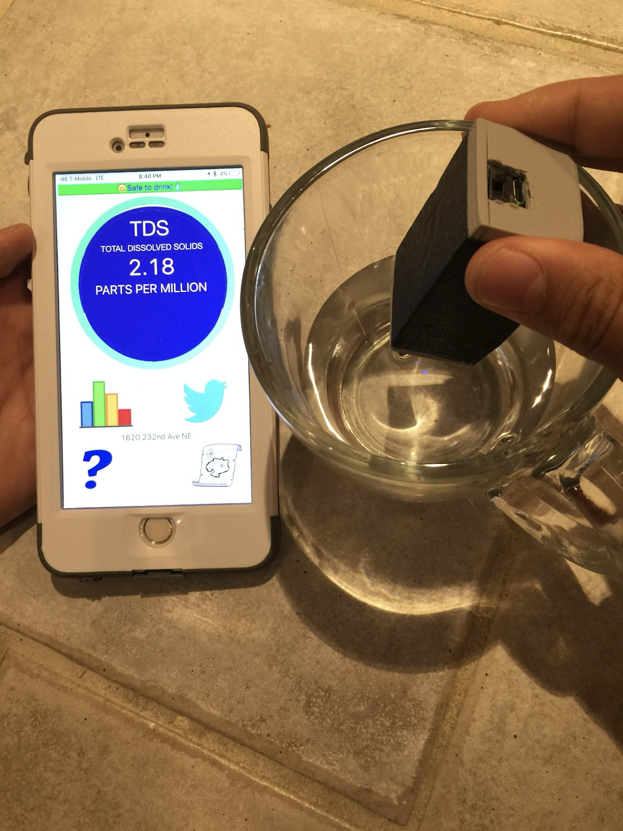 :img Intellisplash water purity tester by Christopher Lee - SVP 2015, 40%, width