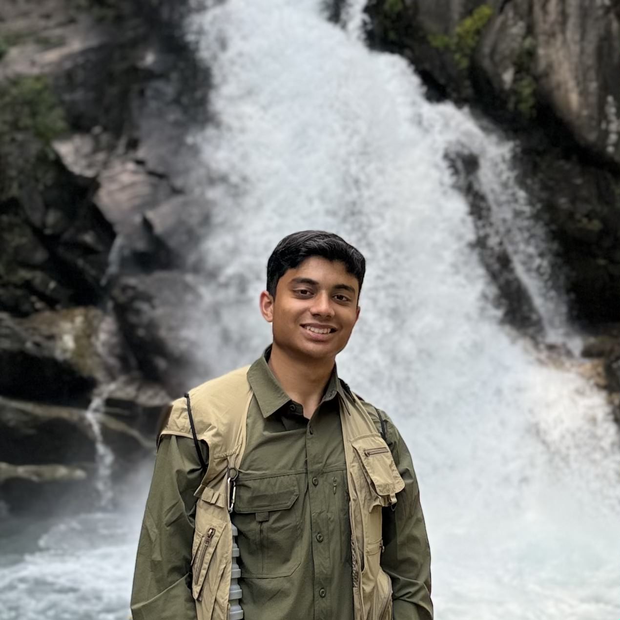 A profile picture of Aliyan.