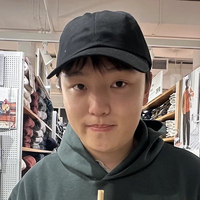 Photo of Ethan Yu